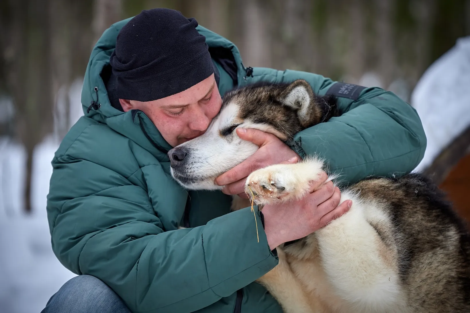 Traveler enjoying a view over the sea