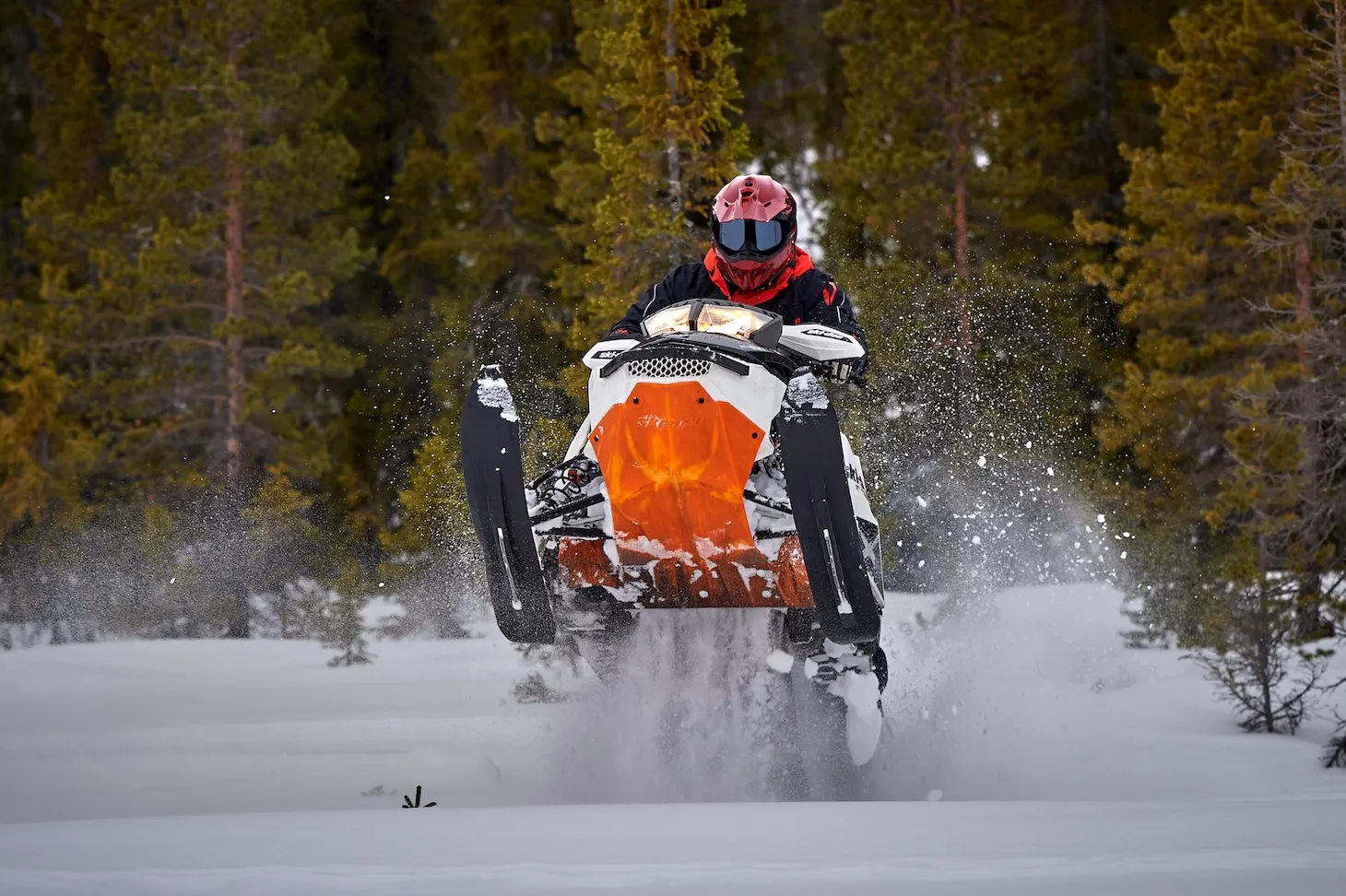 Traveler taking a selfie near the cliffs